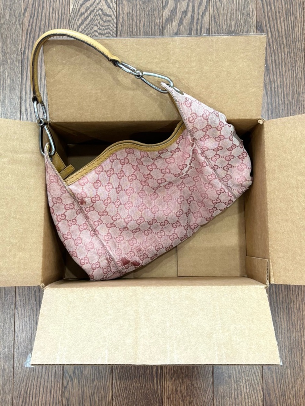 Authentic Gucci bag - Picture 3 of 15